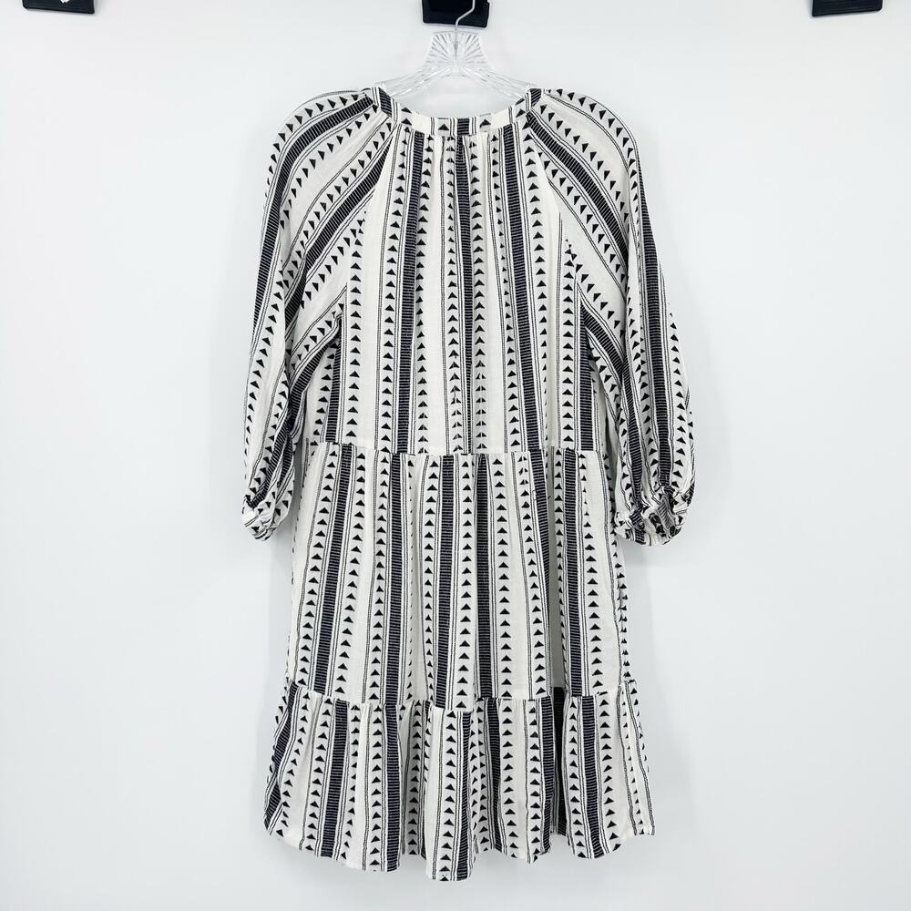 Evereve Carolina Black & Ivory Aztec Stripe Tiered Mini Dress Womens Size XS - Picture 10 of 12